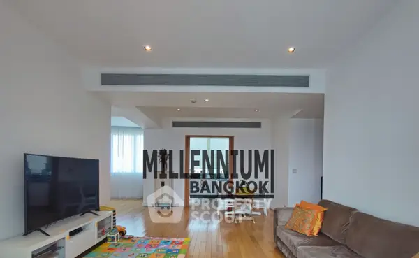 image_rental-28884467