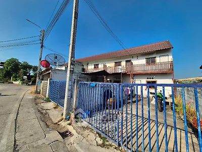2020105-1-Photoroom.png
