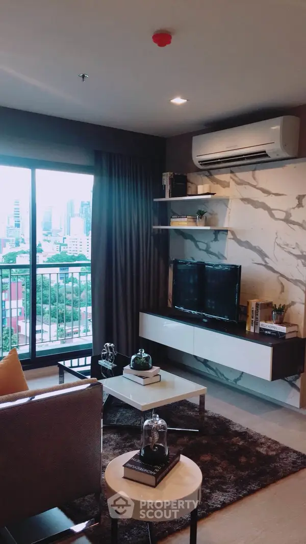 image_rental-5273213