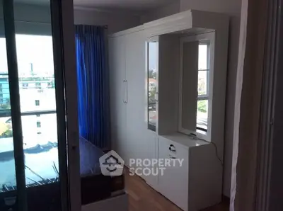  1 Bedroom Condo at Regent Home Sukhumvit 81-2