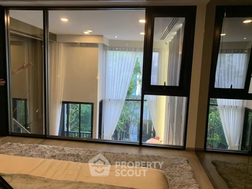 Condo One Soho