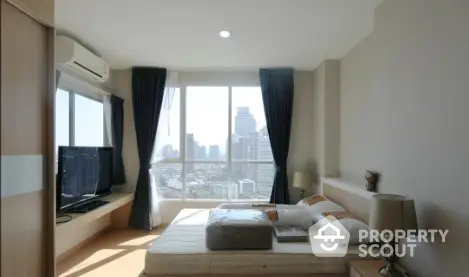  1 Bedroom Condo at Life Sukhumvit-1