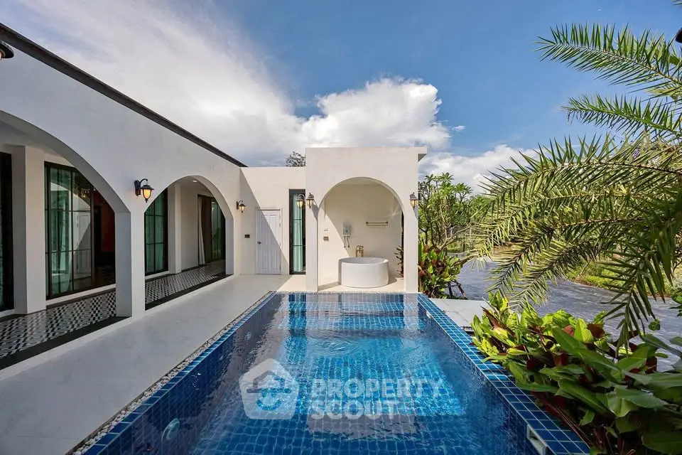 Luxurious villa with private pool and stunning architectural design