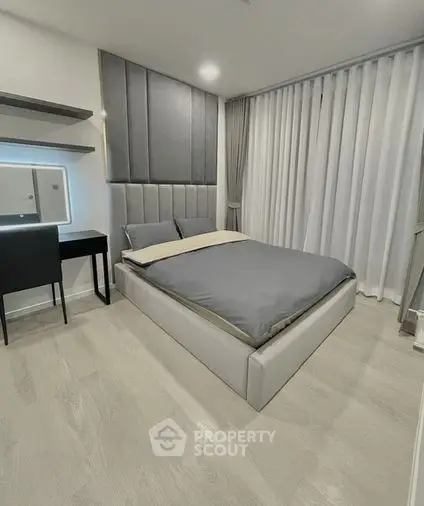 image_rental-12987830