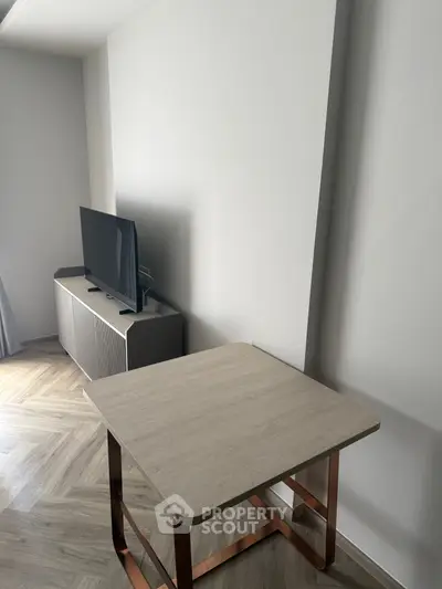 image_rental-30402054