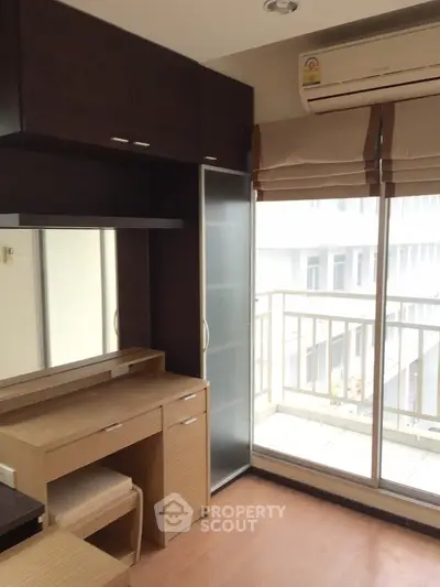  2 Bedrooms Condo at Lumpini Ville Cultural Center-3