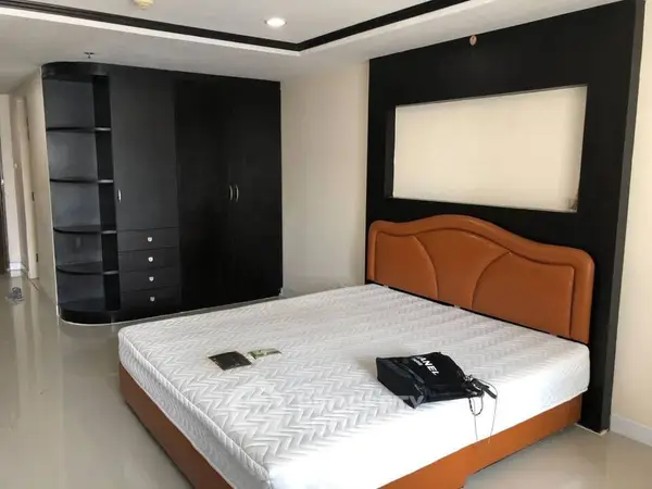 image_rental-11352847