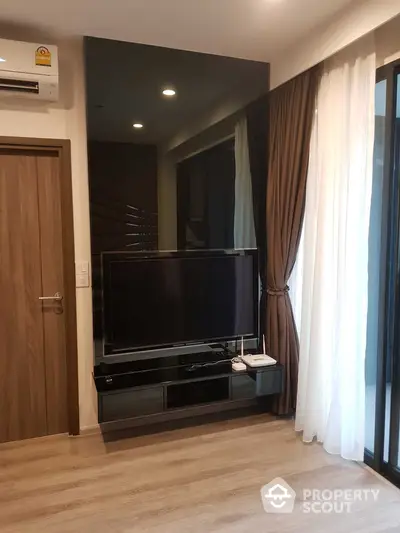  1 Bedroom Condo at Ideo Mobi Asoke-5