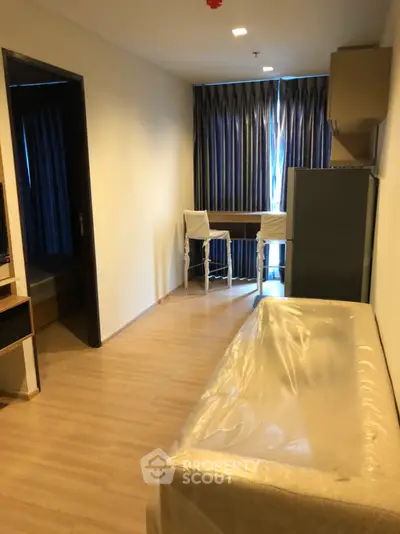Fully Furnished 1 Bedroom Condo at Rhythm Sathorn-4
