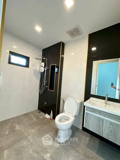 Modern bathroom with sleek design and elegant fixtures