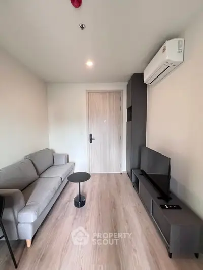 image_rental-30011875