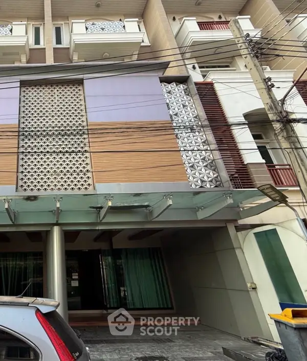 image_rental-29557271