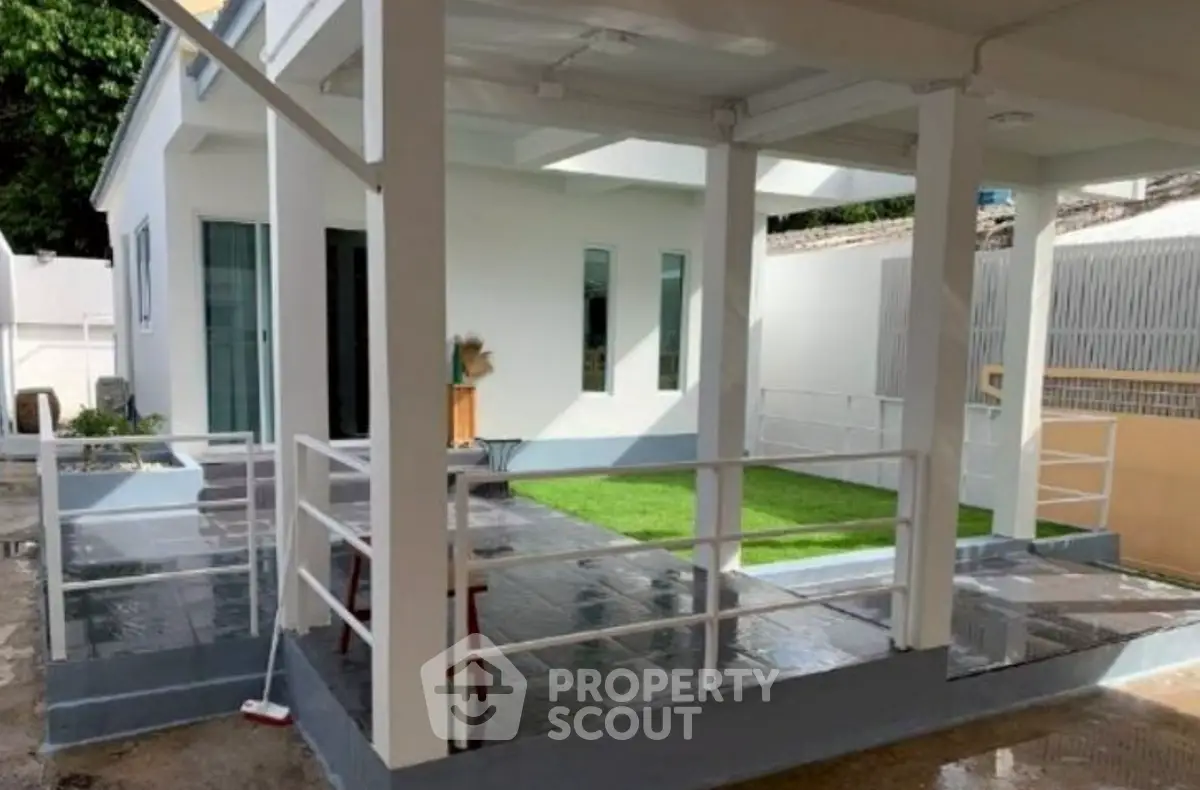 Screenshot 2025-12-05 183136.png