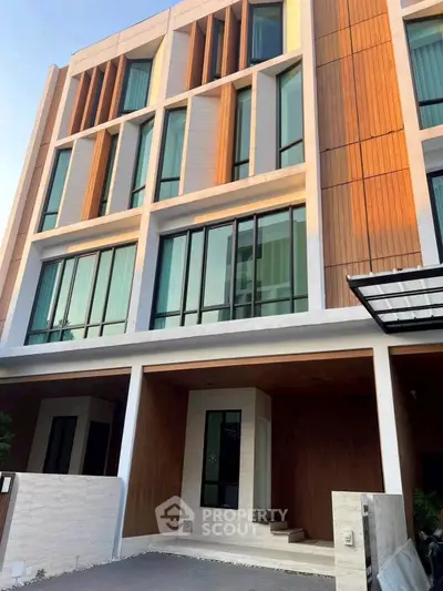 image_rental-29266380