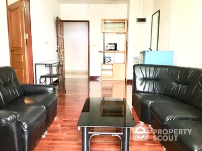 Fully Furnished 1 Bedroom Condo at Grand Diamond Pratunam-5