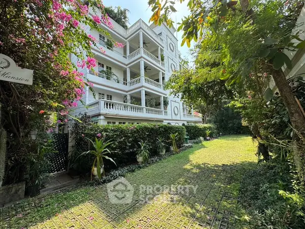 image_rental-19930030