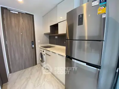  2 Bedrooms Condo at Ideo Mobi Asoke-5