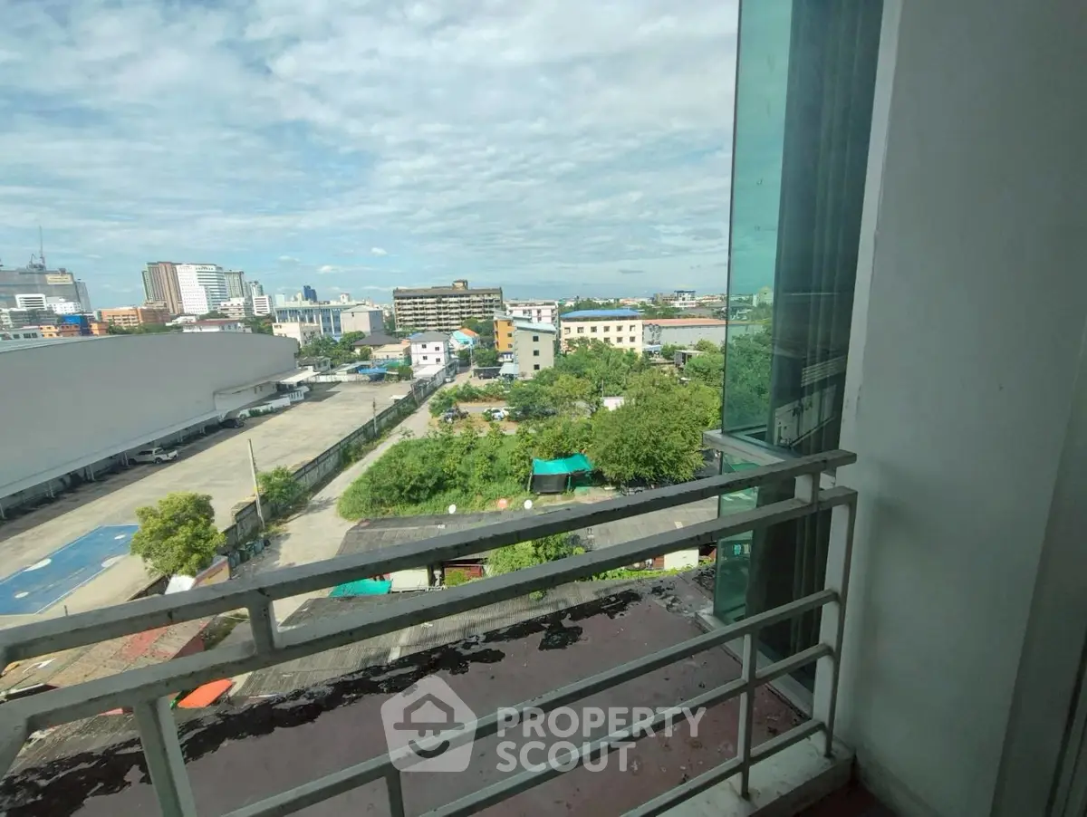 Stunning cityscape view from a modern balcony, perfect for urban living enthusiasts.