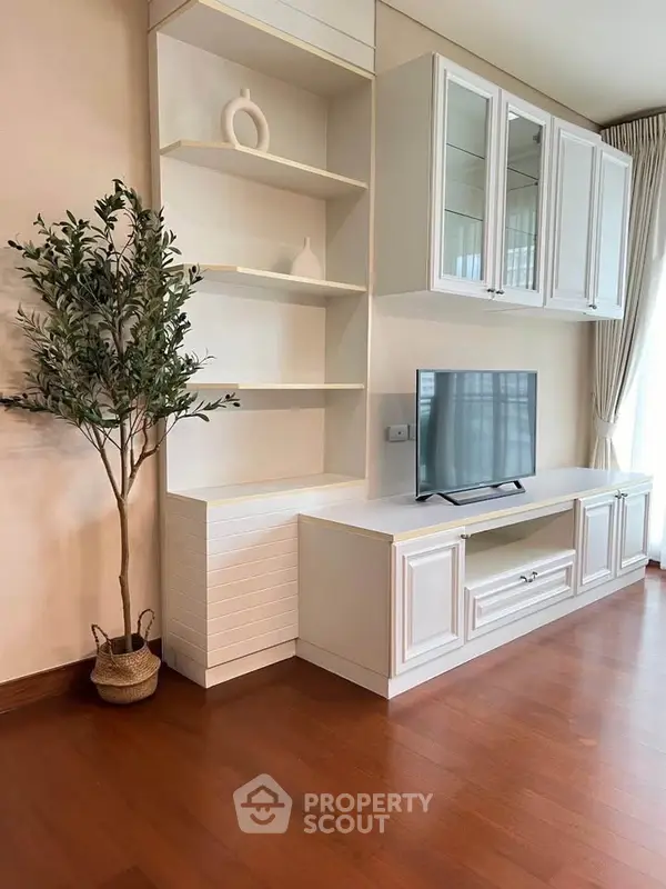 image_rental-27357626