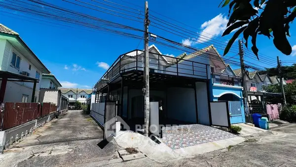 image_rental-26992255