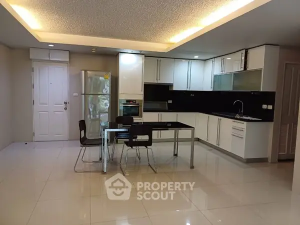 image_rental-21120083