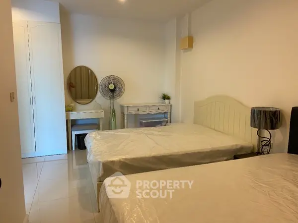 image_rental-12534280