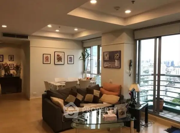 image_rental-19372069