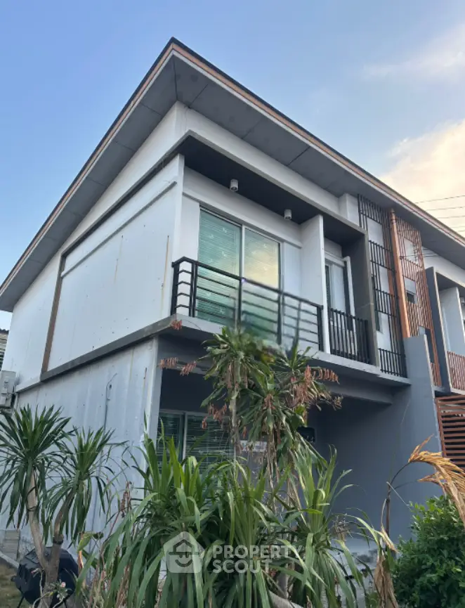 Screenshot 2026-03-08 093403.png