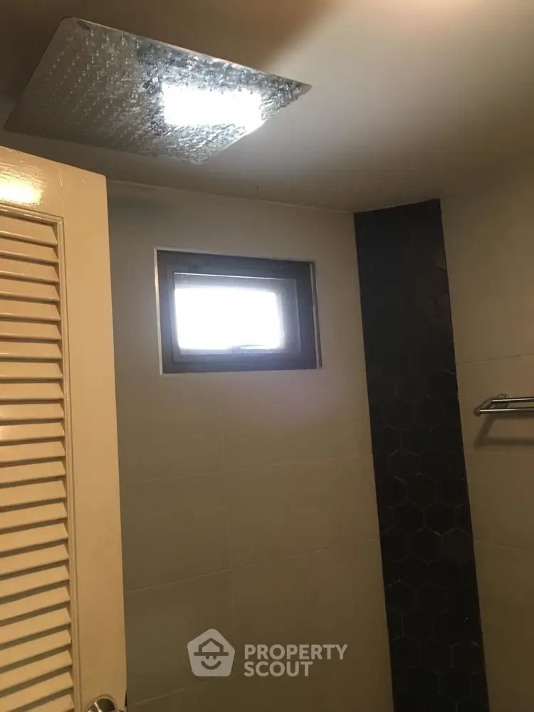  1 Bedroom Condo -1