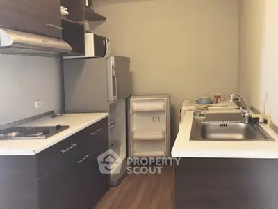  1 Bedroom Condo at S S Sukhumvit 101 1 Kitchen