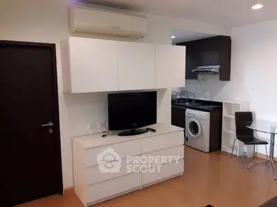 Fully Furnished 1 Bedroom Condo at The Address Sukhumvit 42-2