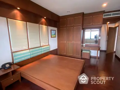  3 Bedrooms Condo at Pm Riverside Condominium-3