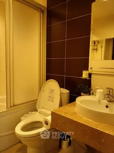  2 Bedrooms Condo at Lumpini Suite สุขุมวิท 41-3