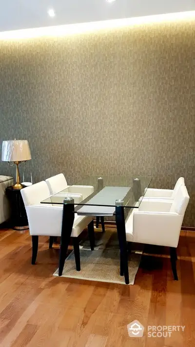 Fully Furnished 2 Bedrooms Condo at The Address Sukhumvit 28-2