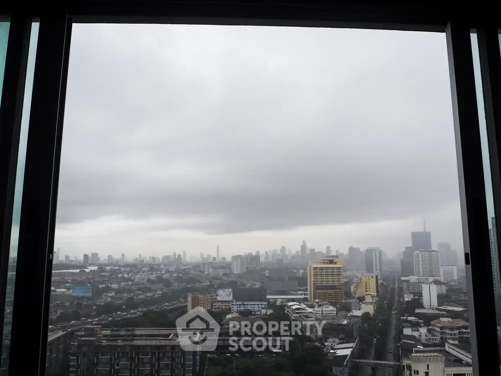  1 Bedroom Condo at Lumpini Place Rama 4 Kluaynamthai-1