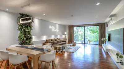  2 Bedrooms Condo -3