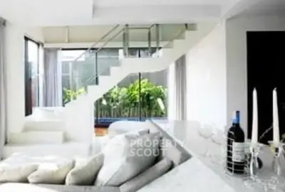 Screenshot 2567-10-27 at 21.51.26.jpg