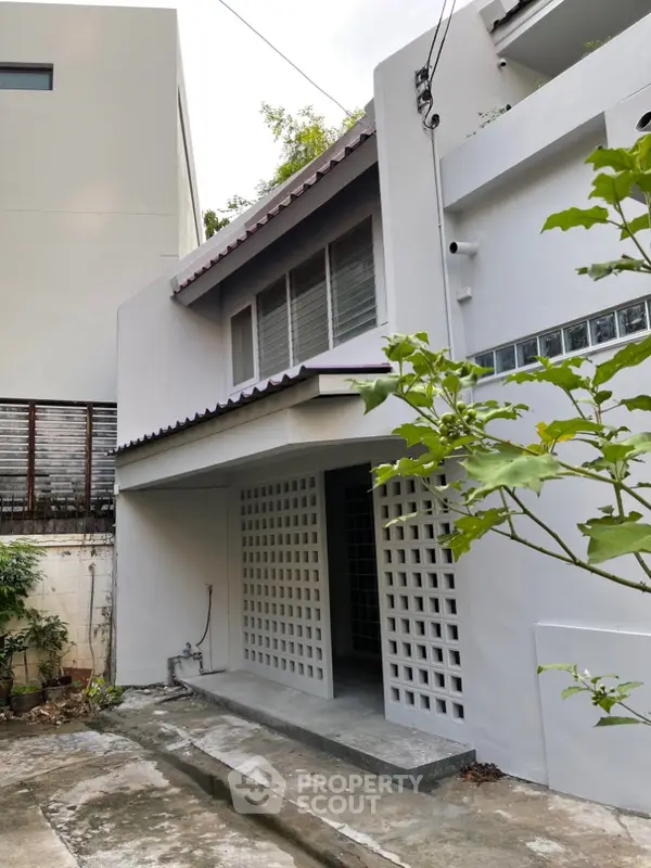 image_rental-6338418