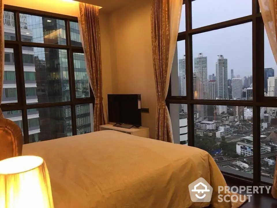 Fully Furnished 1 Bedroom Condo at The Xxxix By Sansiri-1