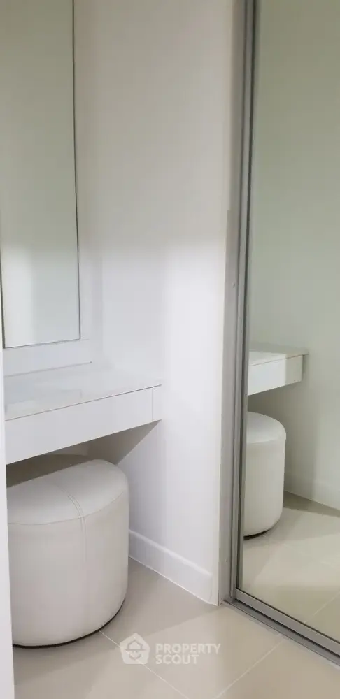  1 Bedroom Condo at Ideo Mix Sukhumvit 103-1