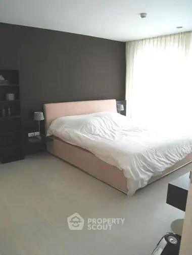 Fully Furnished 2 Bedrooms Condo at The Bangkok Sathorn Taksin-3