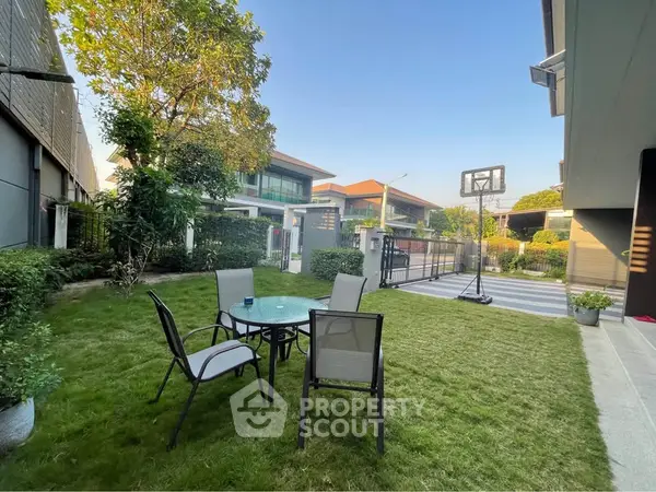 image_rental-30157798