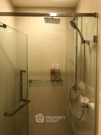  1 Bedroom Condo at Condolette Ize Ratchathewi-4