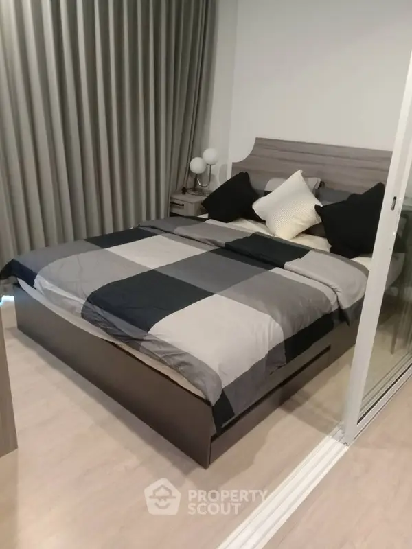 image_rental-7087660