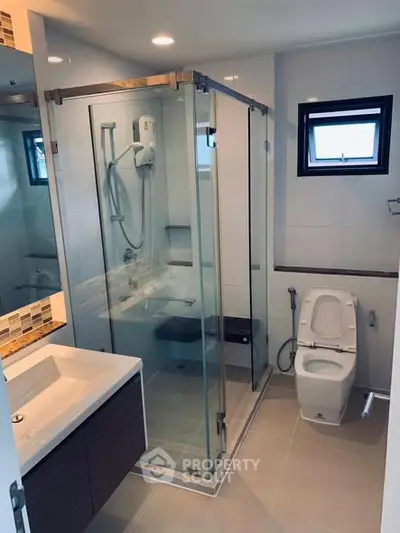 image_rental-28859240