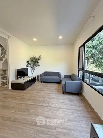 image_rental-29739987