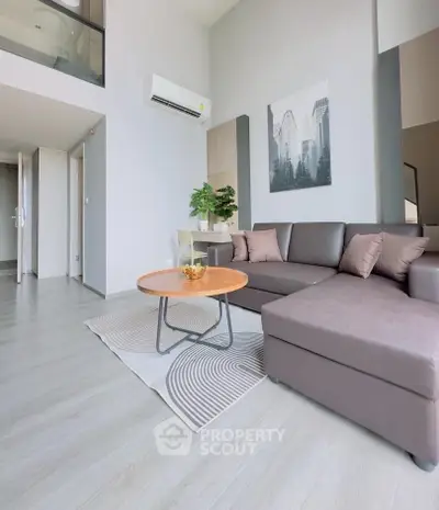458ebd15bd4898e5b10306b802f6e5f1.jpg