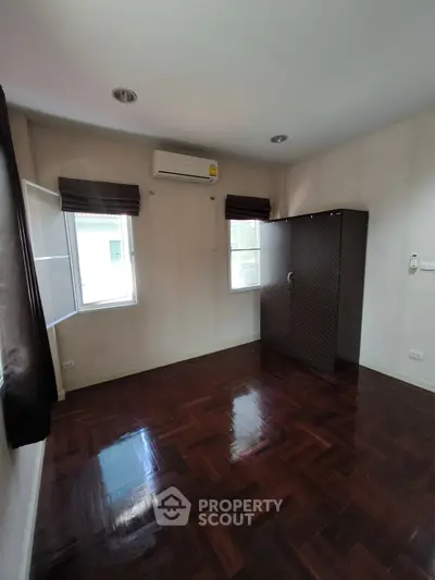 image_rental-31023408