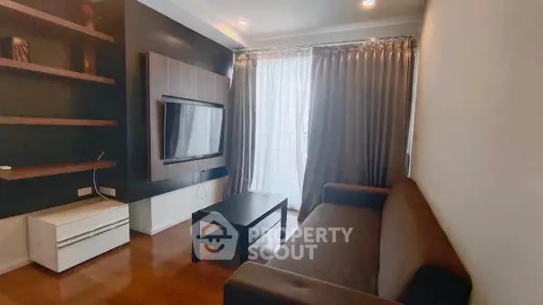 image_rental-5704420