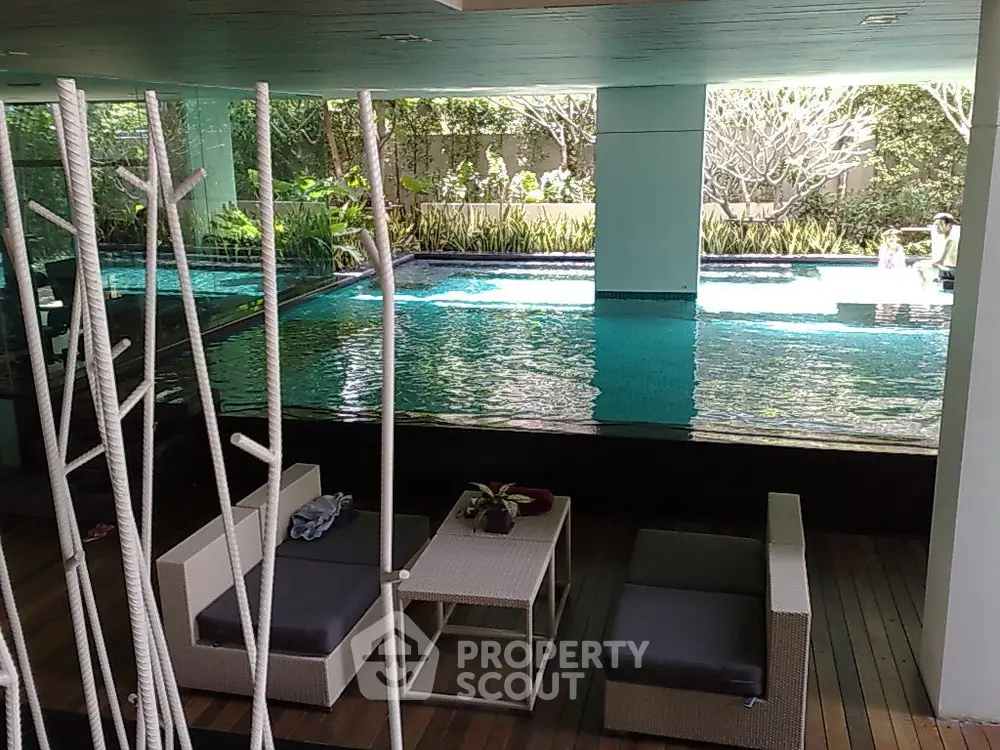  2 Bedrooms Condo at Issara 42 Sukhumvit Condominium-1
